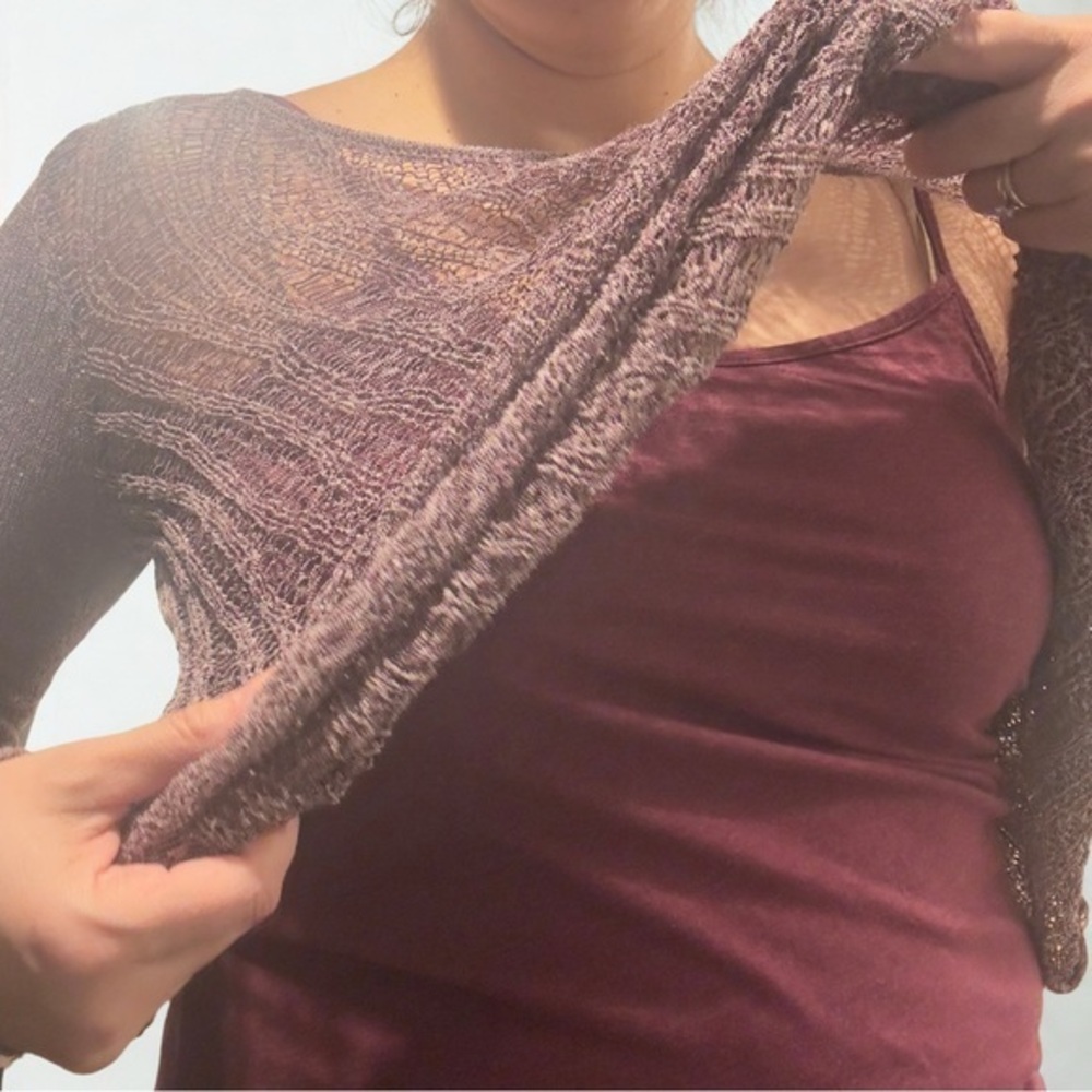 Simply Vera Vera Wang Maroon Scoop Neck Knit Sweater with Camisole | Women's M